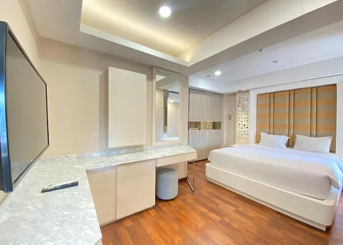 Luxurious 2Br Apartment At Parahyangan Residence By Travelio