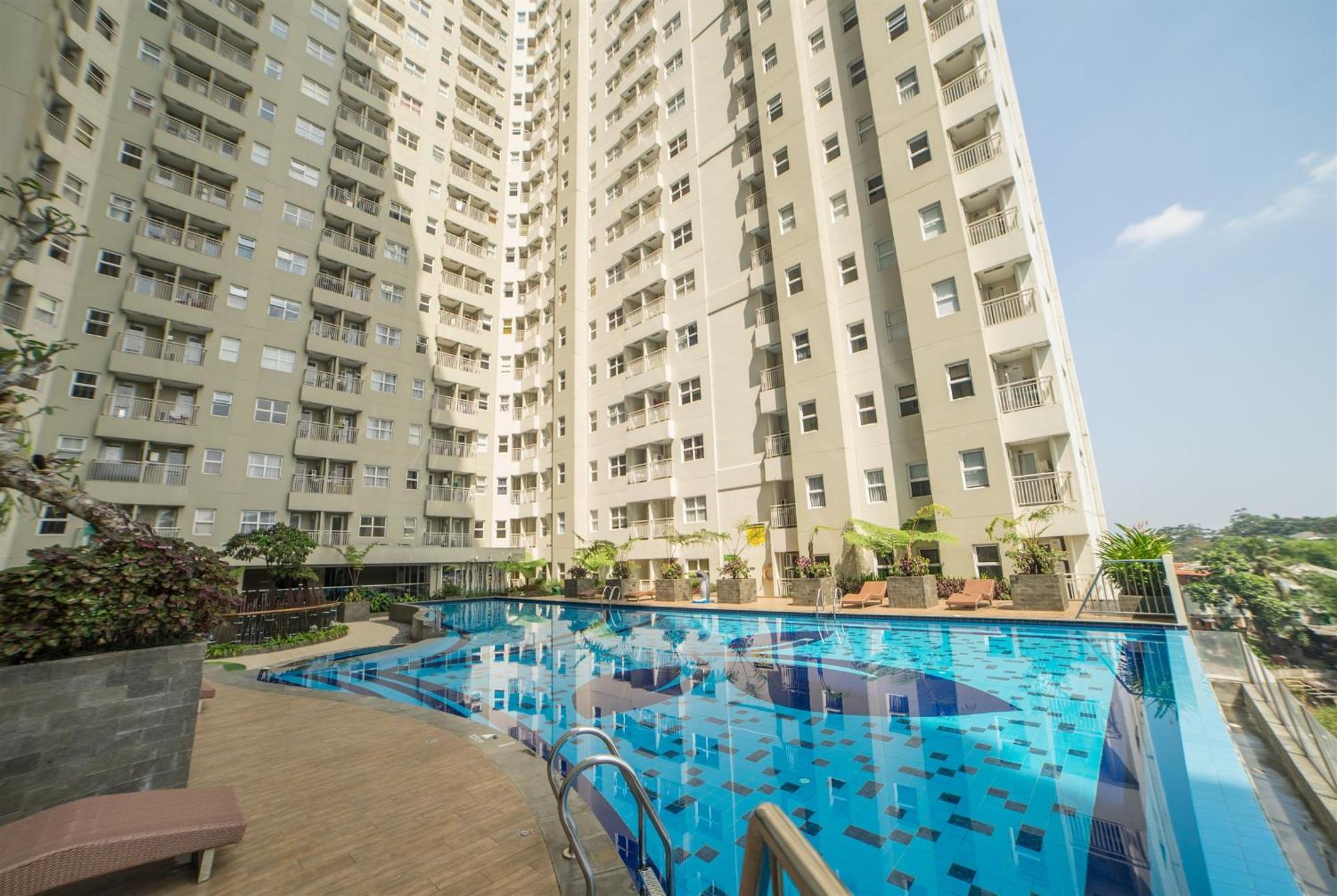 Luxurious 2br At Parahyangan By Travelio * Bandung