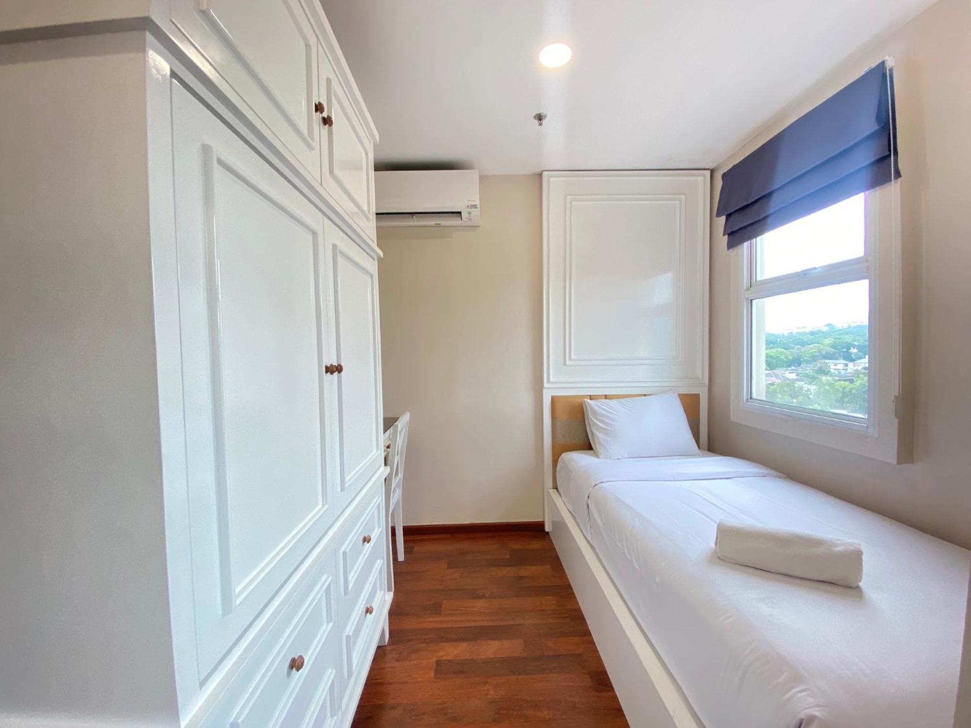 Apartemen Luxurious 2br At Parahyangan By Travelio Bandung