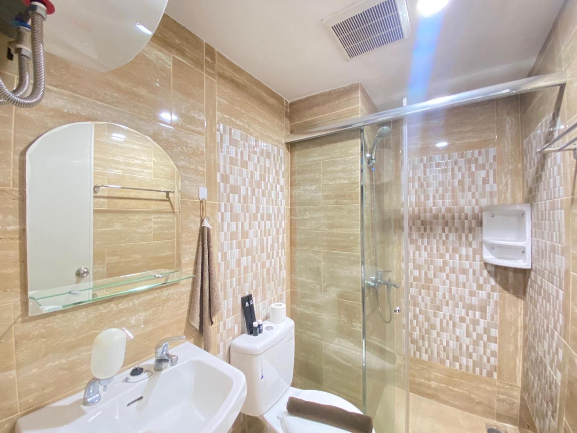 Luxurious 2br At Parahyangan By Travelio *