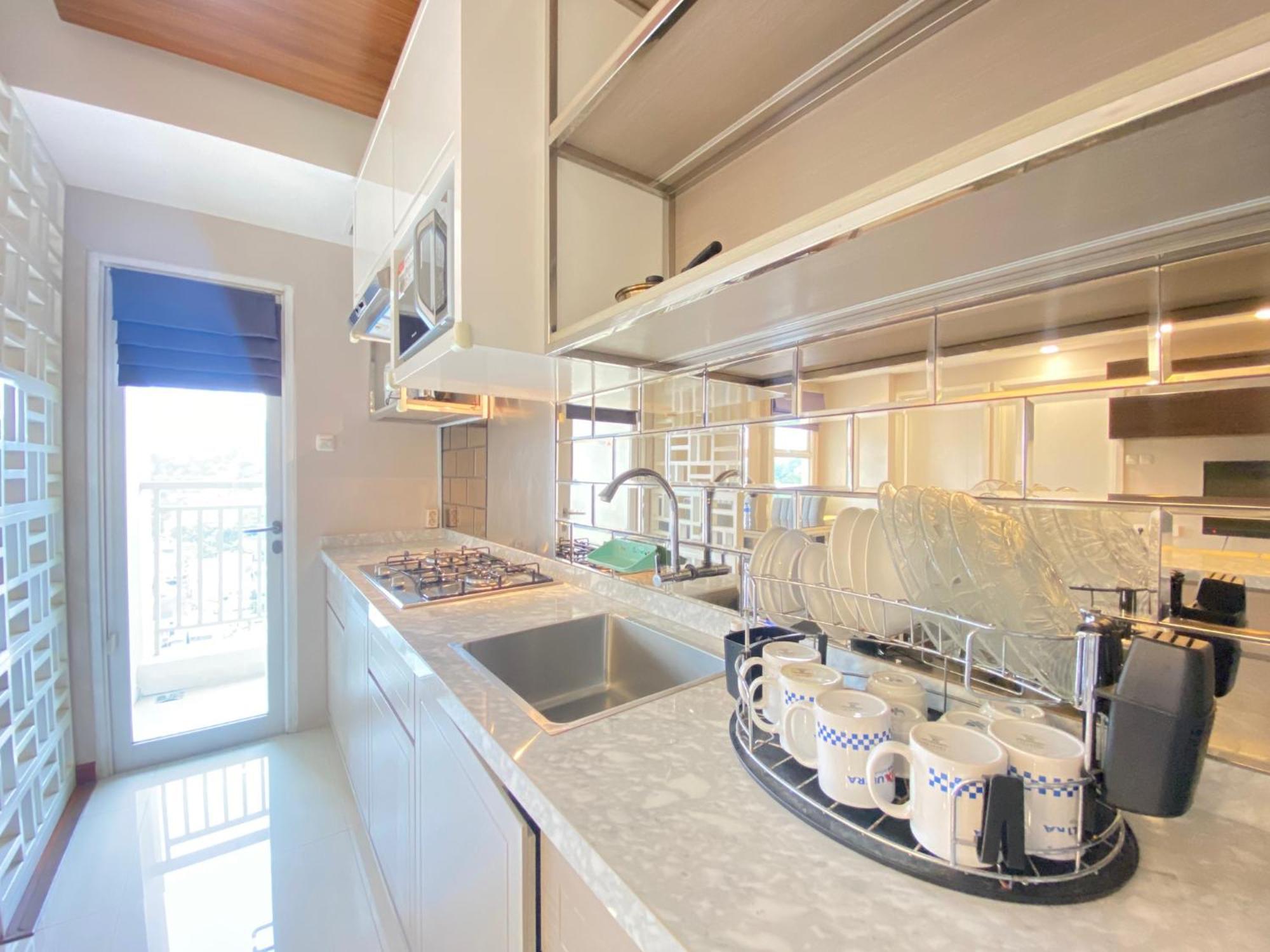 Luxurious 2br At Parahyangan By Travelio Apartemen Bandung