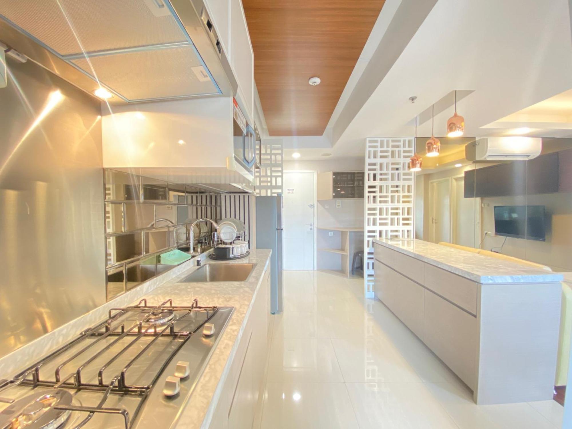 Apartemen Luxurious 2br At Parahyangan By Travelio